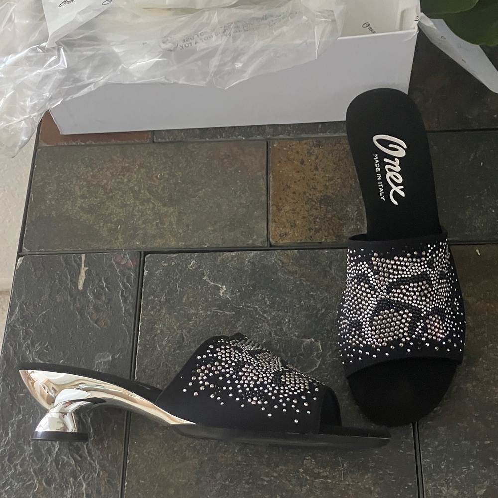 Onex Black Crystal Embellished Slides, Sculpted Silver Heel Style Bell Size 10